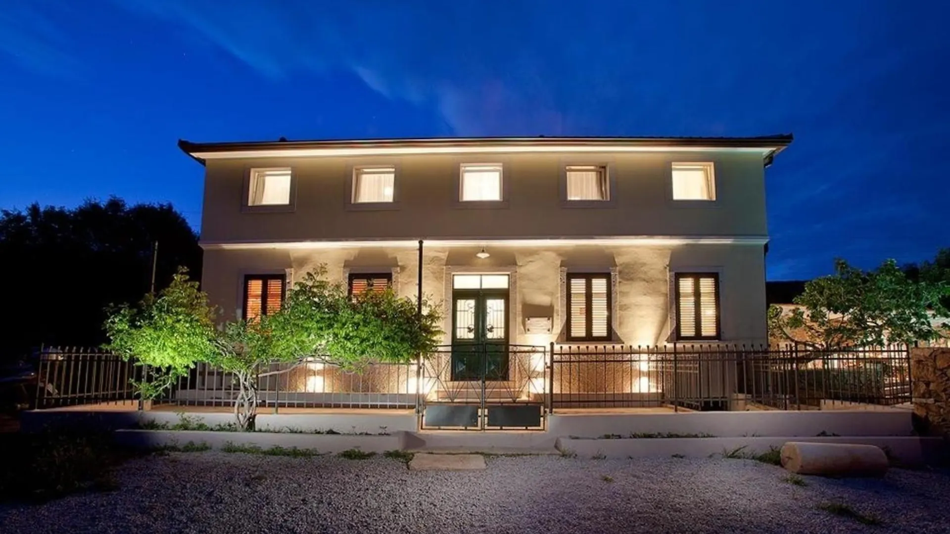 Ferienhaus Mit Privatpool Fuer 9 Personen Ca 200 Qm In Stanisovi, Istrien Bucht Von Rasa Koromačno
