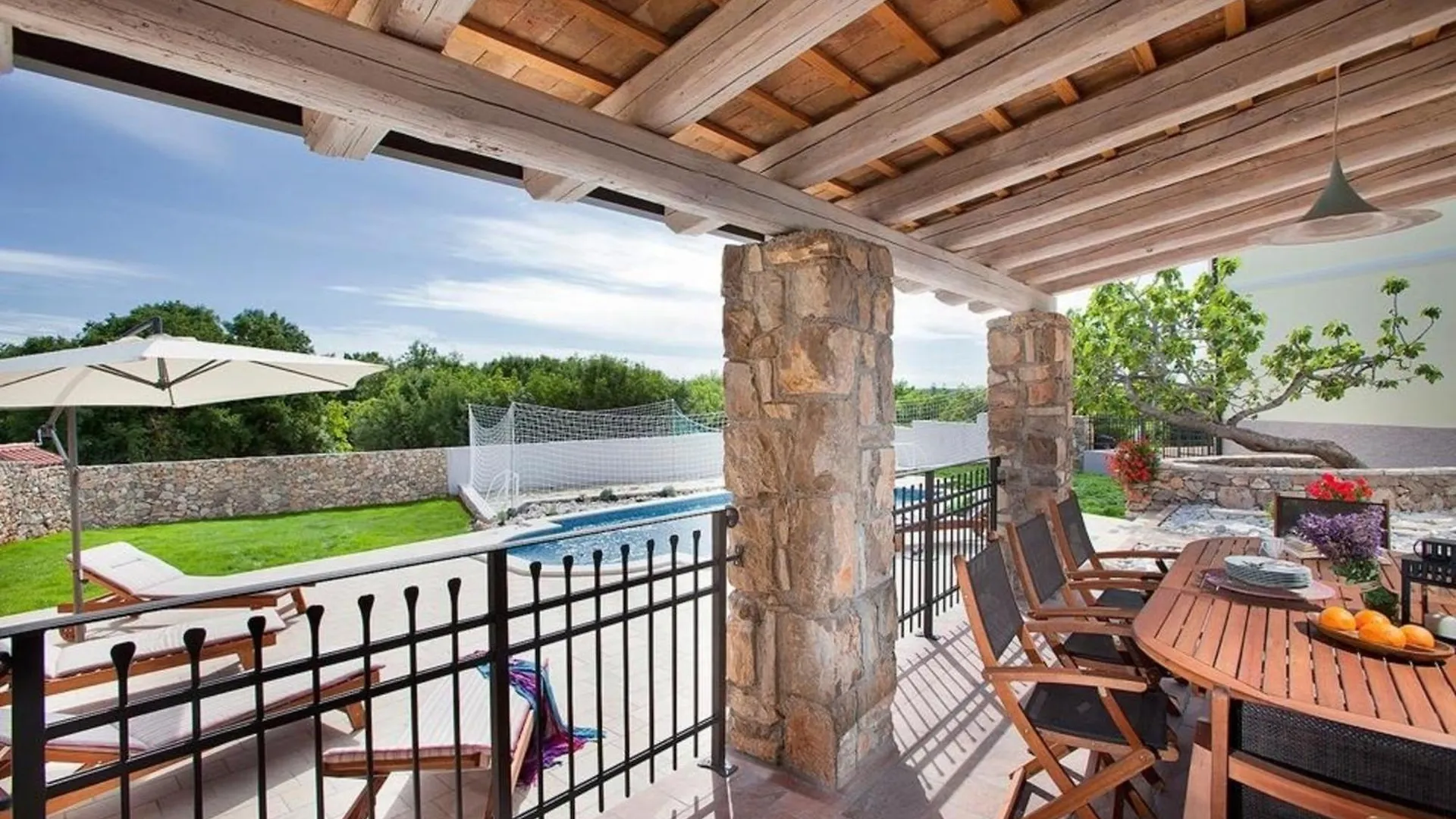 Ferienhaus Mit Privatpool Fuer 9 Personen Ca 200 Qm In Stanisovi, Istrien Bucht Von Rasa Koromačno 0*,